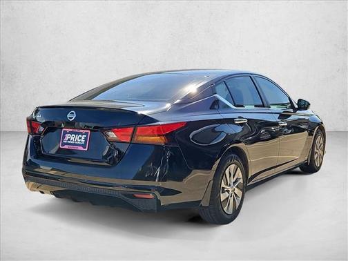 2022 Nissan Altima S FWD