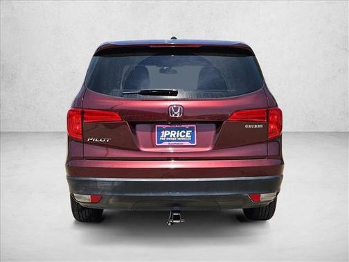 Red 2018 Honda Pilot EX