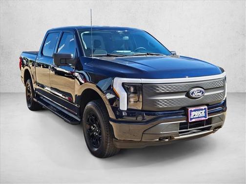2025 Ford F-150 Lightning XLT