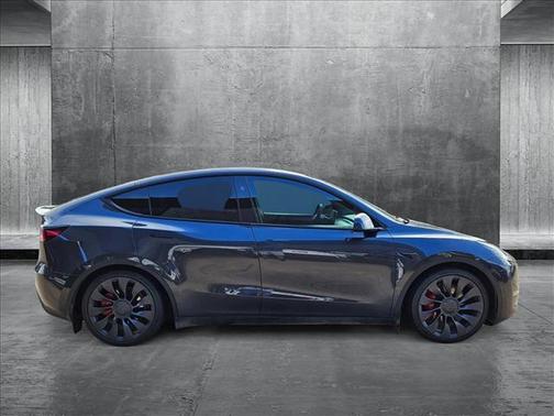 2024 Tesla Model Y Performance Dual Motor All-Wheel Drive