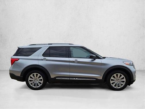 Iconic Silver Metallic 2021 Ford Explorer Limited