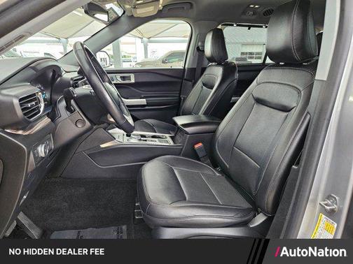 Iconic Silver Metallic 2021 Ford Explorer Limited