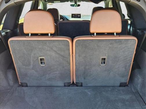 Glacier White Metallic 2018 Audi Q7 2.0T Premium Plus