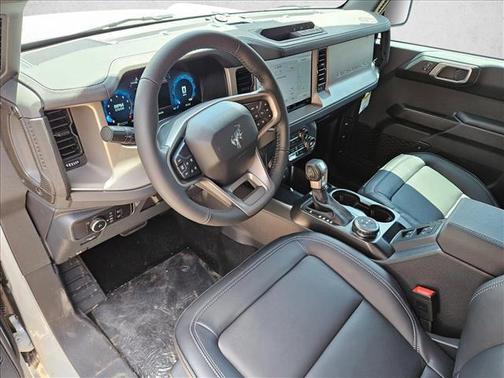 Avalanche Gray 2026 Ford Bronco Outer Banks