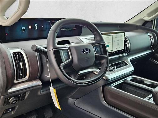Marsh Gray 2026 Ford Expedition Tremor