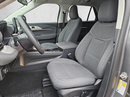 2026 Ford Explorer Active (200A)