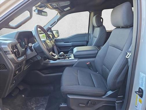 Avalanche 2026 Ford F-150 XLT