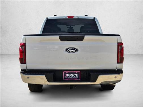 Oxford White 2025 Ford F-150 XLT