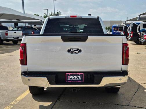 Oxford White 2025 Ford F-150 XLT