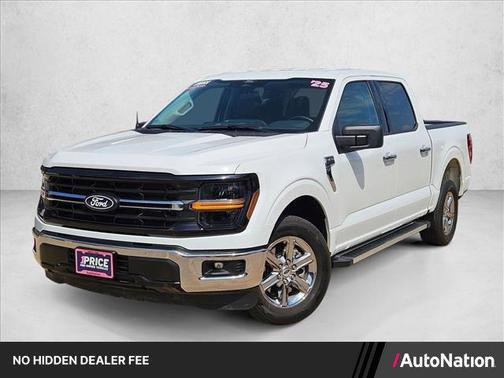 Oxford White 2025 Ford F-150 XLT