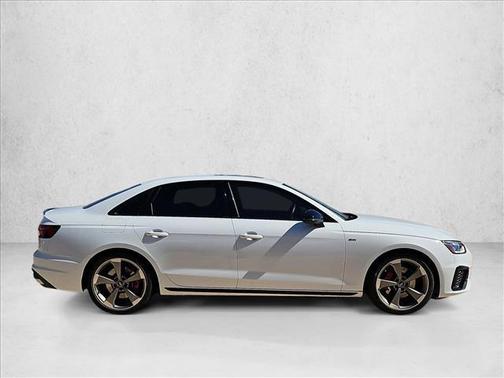 2023 Audi A4 45 S line Premium Plus