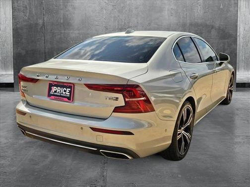 2019 Volvo S60 Hybrid T5