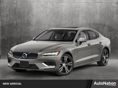 2019 Volvo S60 Hybrid T5