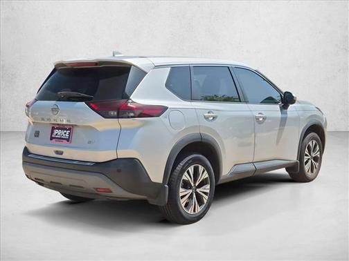 Brilliant Silver Metallic 2022 Nissan Rogue SV