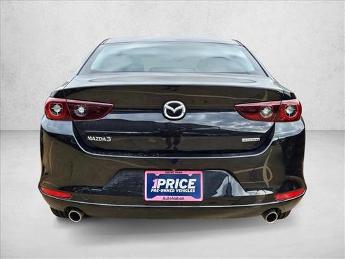 2022 Mazda Mazda3 FWD w/Preferred Package
