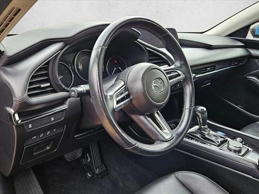 2022 Mazda Mazda3 FWD w/Preferred Package
