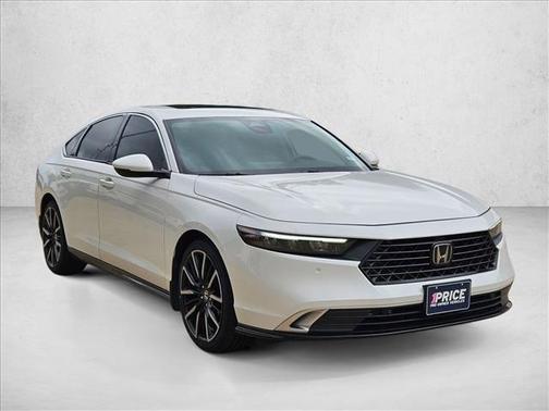 Platinum White Pearl 2023 Honda Accord Hybrid Touring