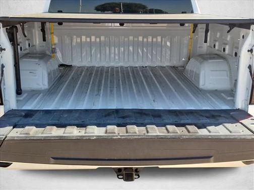 Summit White 2022 GMC Sierra 1500 Elevation