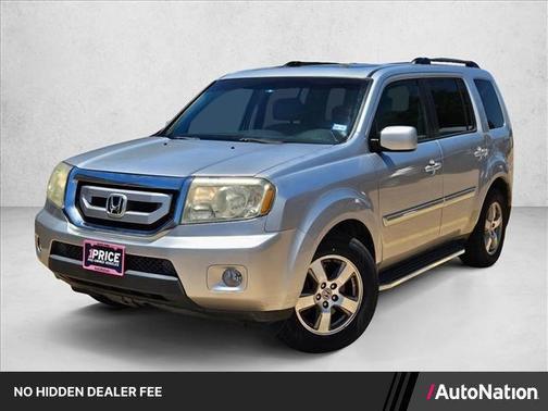 Silver/Gray 2011 Honda Pilot EX-L