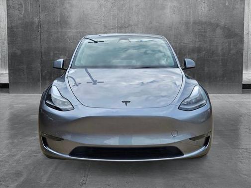 2025 Tesla Model Y Long Range Dual Motor All-Wheel Drive