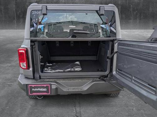 2025 Ford Bronco Base 4 Door 4x4