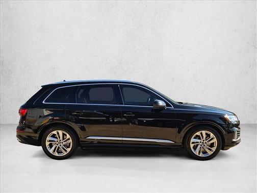 2022 Audi Q7 55 Prestige