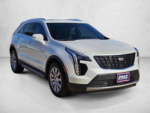 2022 Cadillac XT4 Premium Luxury