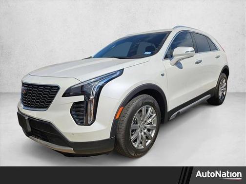 2022 Cadillac XT4 Premium Luxury