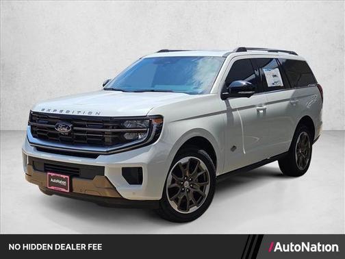 Star White Metallic Tri-Coat 2026 Ford Expedition King Ranch