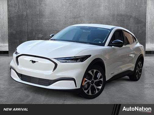 2025 Ford Mustang Mach-E Select