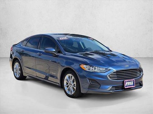 Blue Metallic 2019 Ford Fusion Hybrid SE