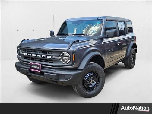 2025 Ford Bronco Base 4 Door 4x4