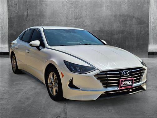2022 Hyundai SONATA SE