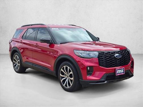 Rapid Red Metallic Tinted Clearcoat 2025 Ford Explorer ST-Line
