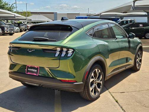 2025 Ford Mustang Mach-E Select