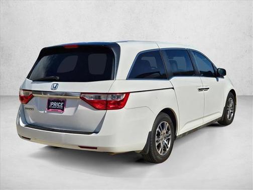 White 2012 Honda Odyssey EX