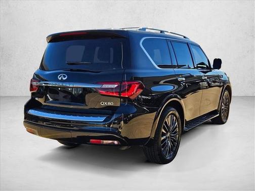 2024 INFINITI QX80 SENSORY AWD