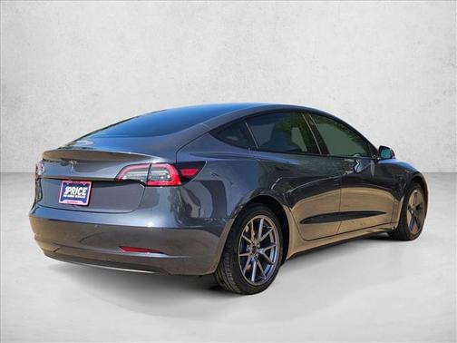 Midnight Silver Metallic 2022 Tesla Model 3 Standard Range