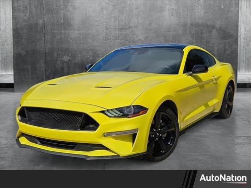 2021 Ford Mustang EcoBoost
