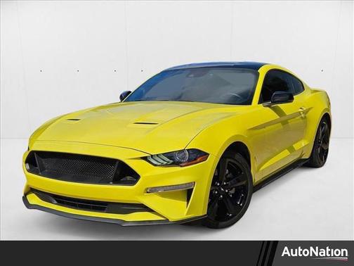 2021 Ford Mustang EcoBoost