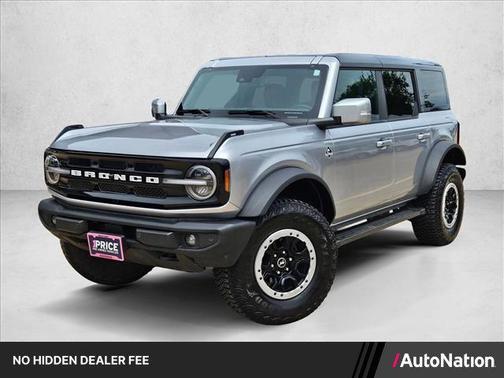 Iconic Silver Metallic 2024 Ford Bronco Outer Banks