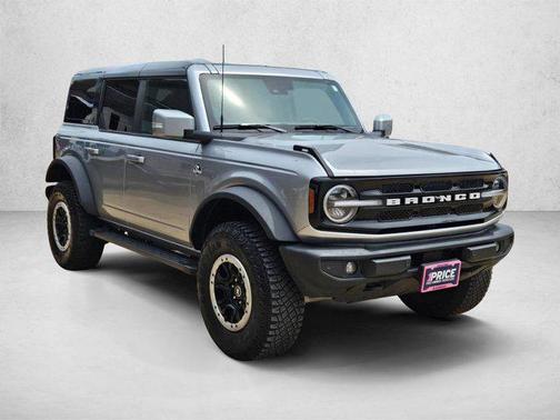 Iconic Silver Metallic 2024 Ford Bronco Outer Banks