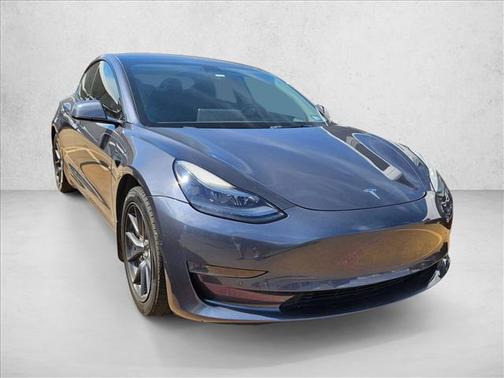 2022 Tesla Model 3 Standard Range