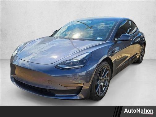 2022 Tesla Model 3 Standard Range