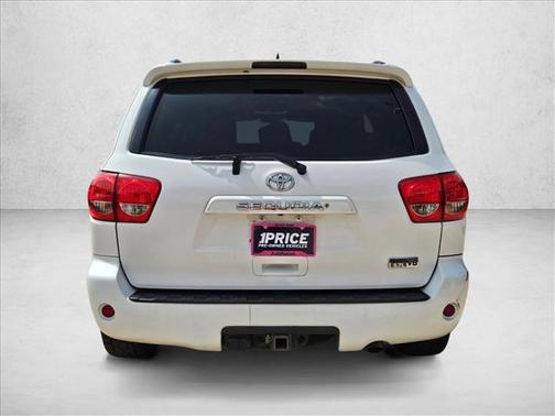 Super White 2015 Toyota Sequoia SR5
