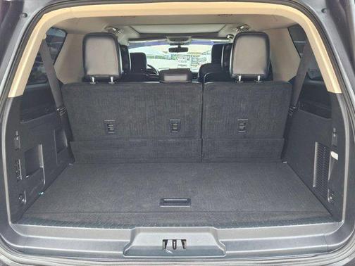 Dark Matter Metallic 2023 Ford Expedition Max XLT