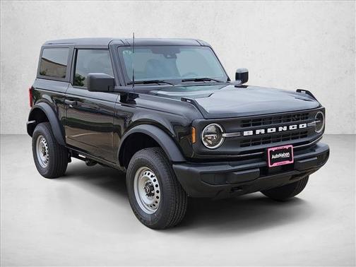 Shadow Black 2026 Ford Bronco Base 2 Door 4x4