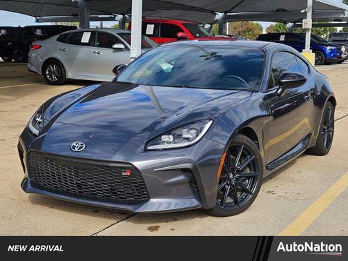 2025 Toyota GR86 Premium