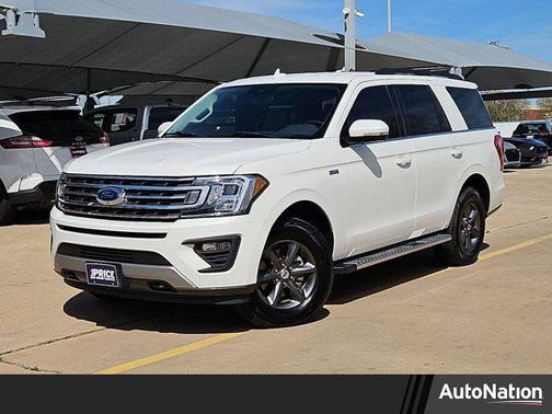 Star White Metallic Tri-Coat 2021 Ford Expedition XLT