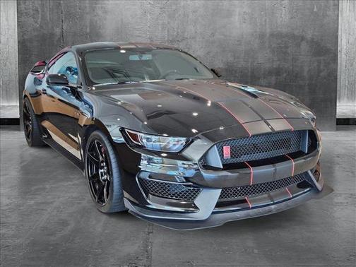 2018 Ford Shelby GT350R Base